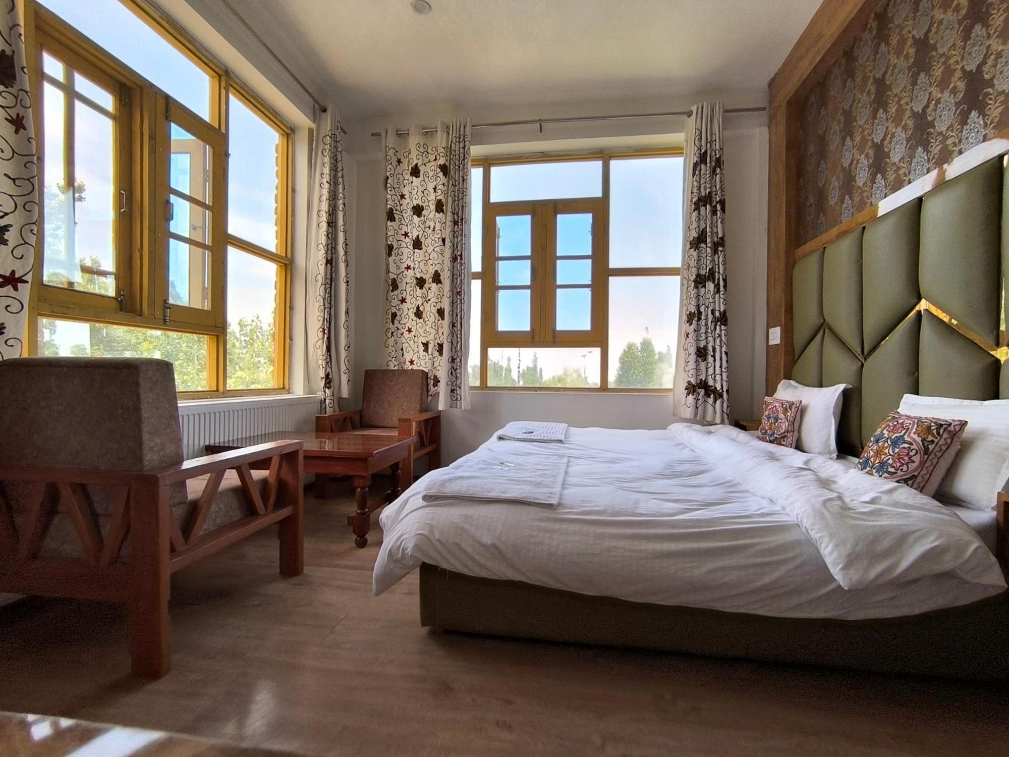 Gulmarg Gs Residency Hotel Exterior foto